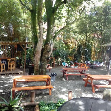 מדיין Bambu Glamping Ecolodge מראה חיצוני תמונה