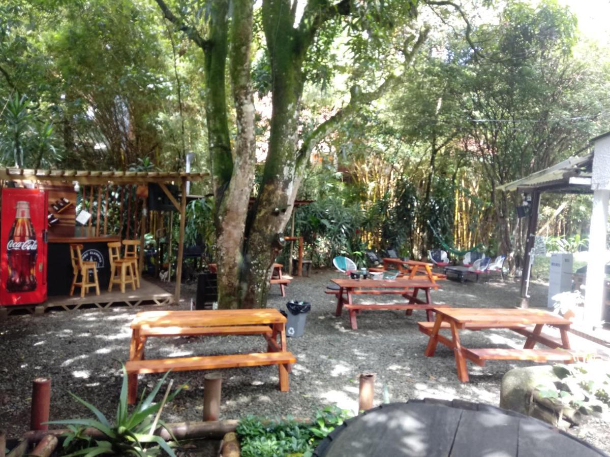 מדיין Bambu Glamping Ecolodge מראה חיצוני תמונה