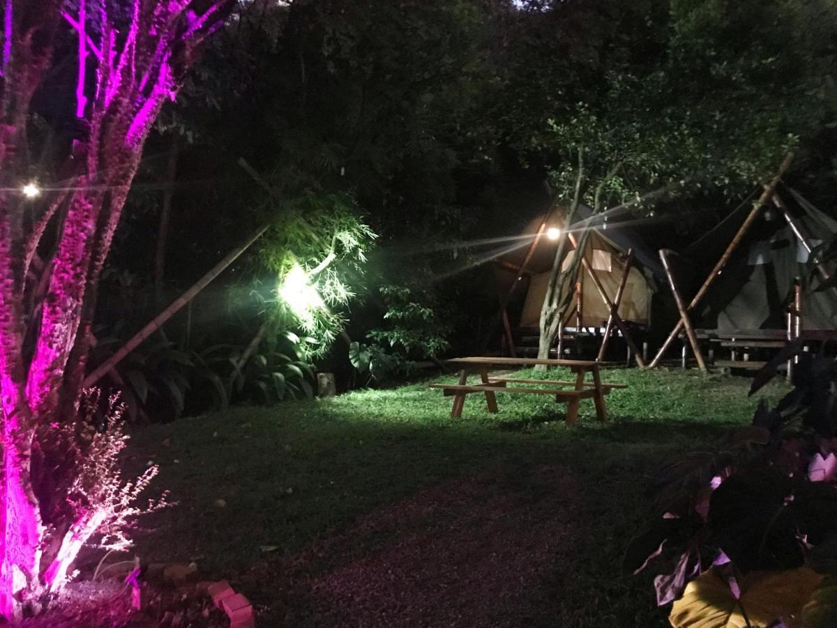 מדיין Bambu Glamping Ecolodge מראה חיצוני תמונה